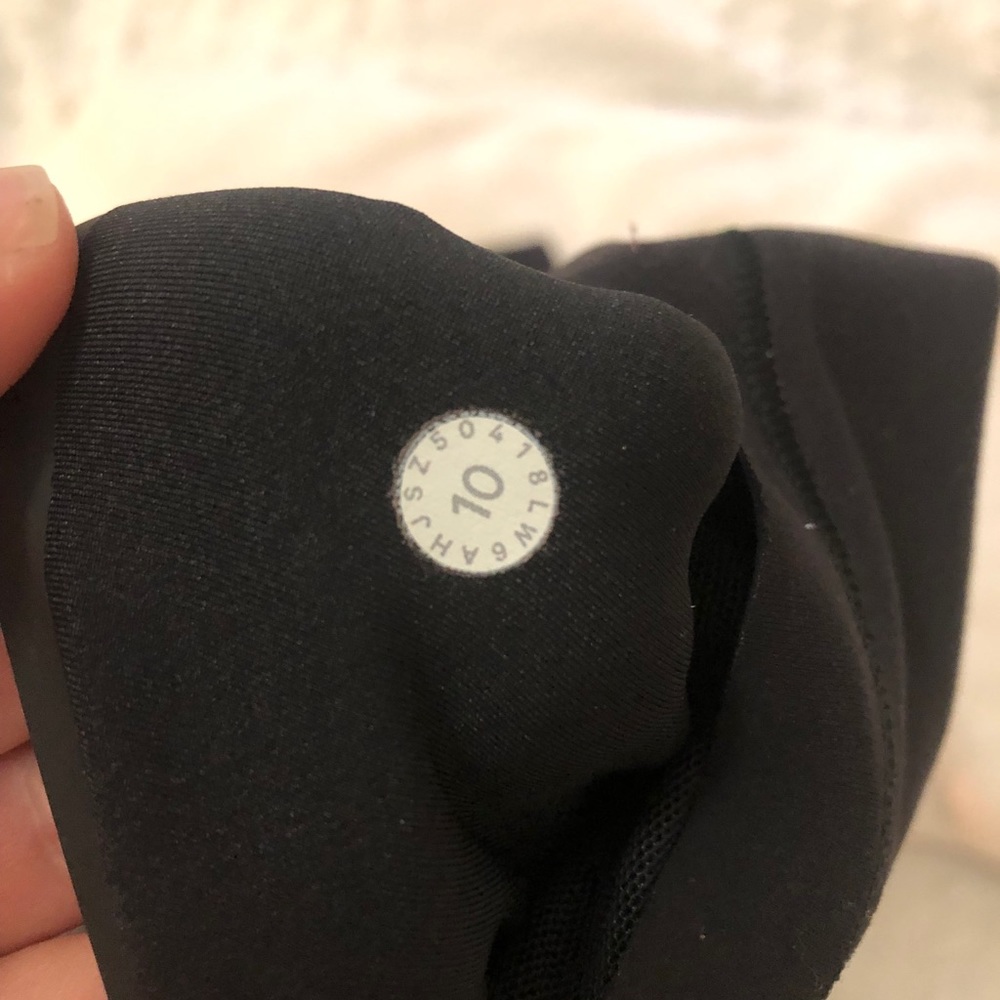 Lululemon In Movement Pants - Picture 5 of 5